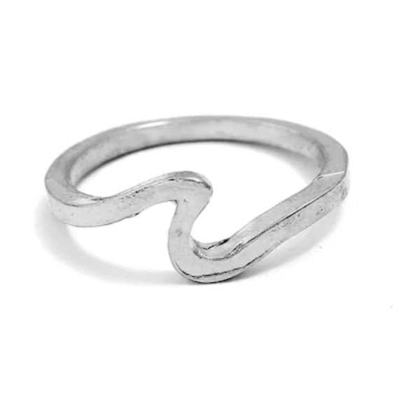 Silver Trendy Minimalist Wave Ring - Picture 4 of 5